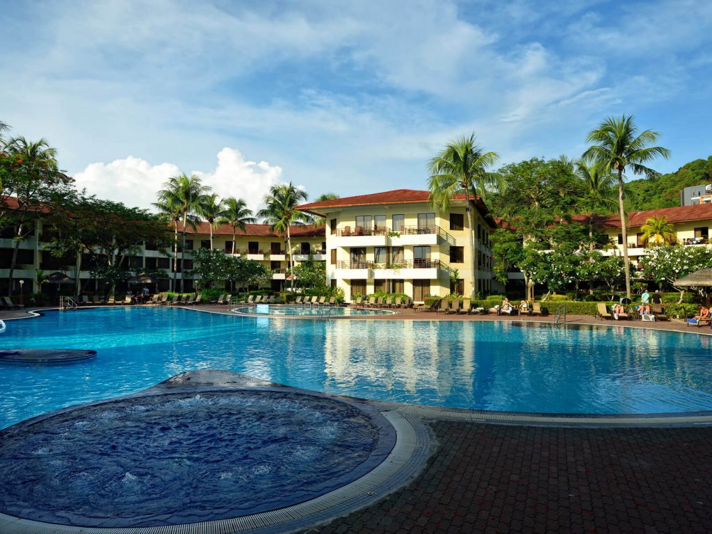 Langkawi, Holiday Villa Beach resort | Rama Tours