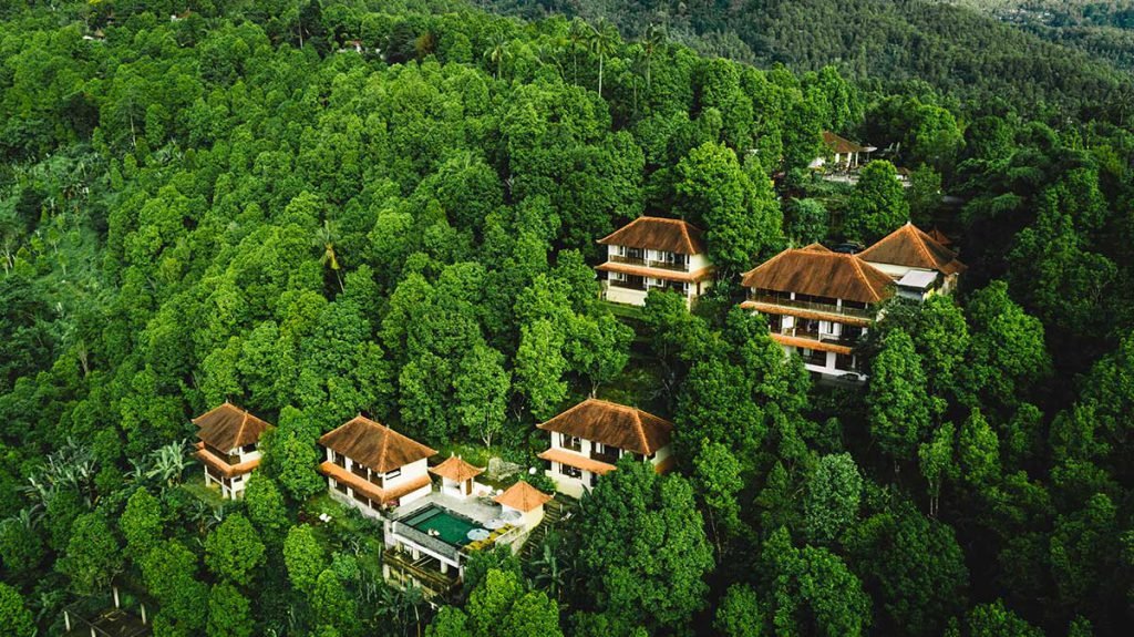 Munduk, Munduk Sari Resort | Rama Tours